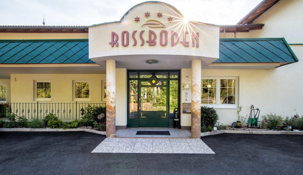 Residence Rossboden Mit Hallenbad Verano Kültér fotó
